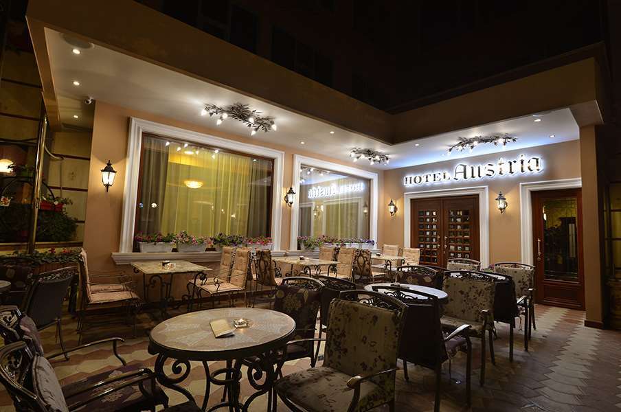 Hotel Austria Tirana Restaurante foto