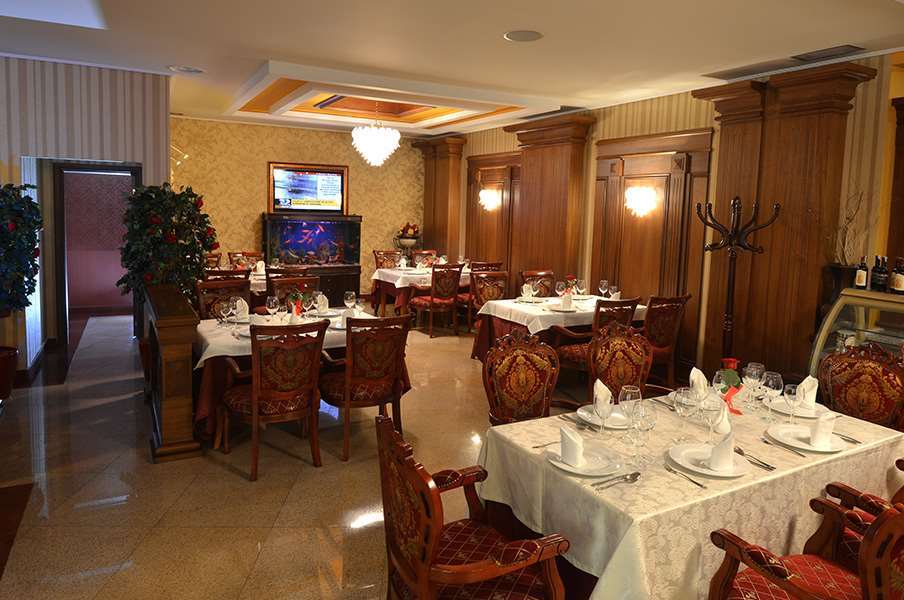 Hotel Austria Tirana Restaurante foto