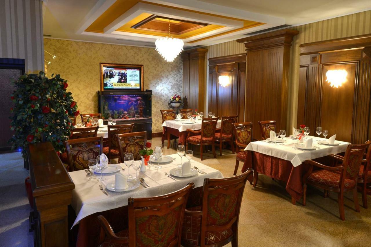 Hotel Austria Tirana Exterior foto