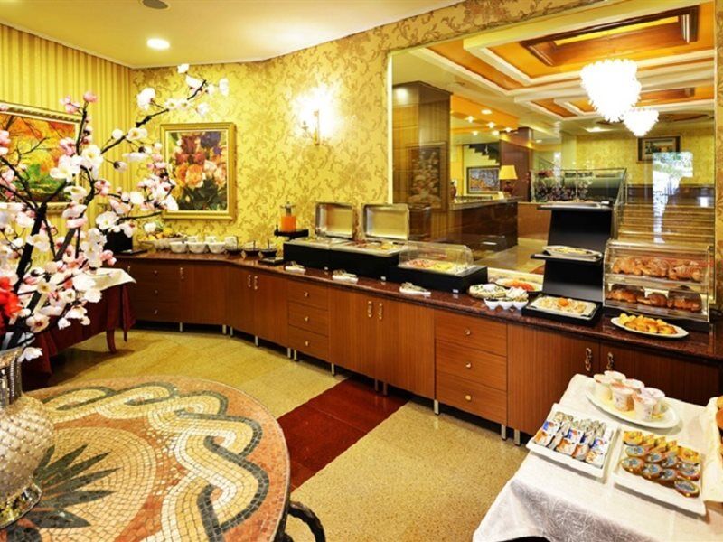 Hotel Austria Tirana Exterior foto